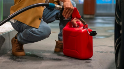 Surpris en train de vider le r&eacute;servoir d'un camion, un Roumain lourdement condamn&eacute; &agrave; Gap