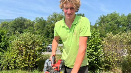 Un charpentier des Hautes-Alpes en lice pour la m&eacute;daille d'or du meilleur apprenti de France