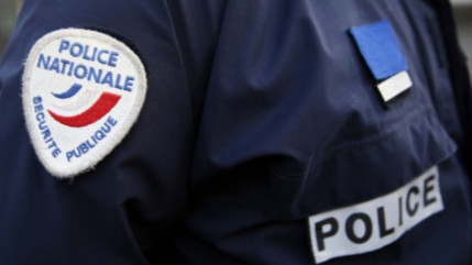 Un policier de Brian&ccedil;on bless&eacute; par un coup de poing au visage