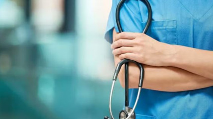 Val&eacute;rie Rossi et Marie-Jos&eacute; Allemand apportent leur soutien aux infirmi&egrave;res de l&rsquo;association Asal&eacute;e